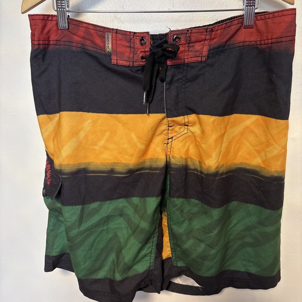 Jamaica Stripe Men's Swim Shorts Size Large Multicolor Board Shorts